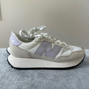 New Balance 237 Women's Light purple and White/Gray Sneakers